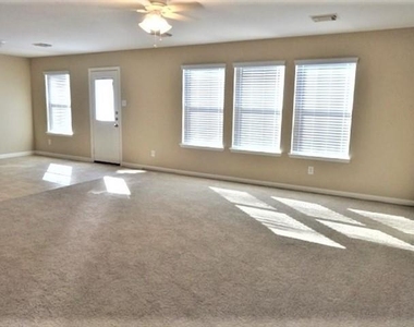 16311 Hayesford Lane - Photo Thumbnail 6