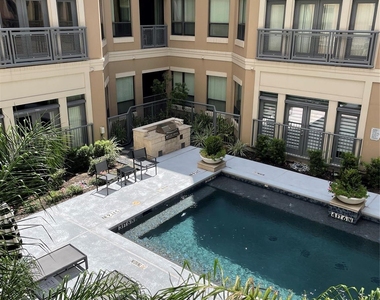 1901 Post Oak Boulevard - Photo Thumbnail 29
