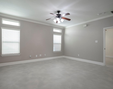 4210 Darter Street - Photo Thumbnail 7
