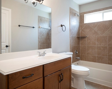 4210 Darter Street - Photo Thumbnail 9