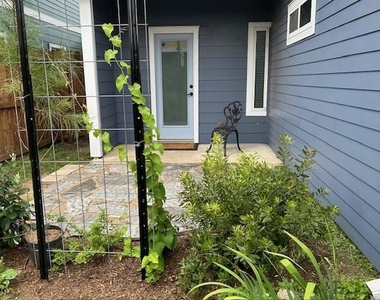 4210 Darter Street - Photo Thumbnail 16