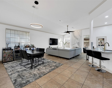 14902 Carolina Falls Lane - Photo Thumbnail 3