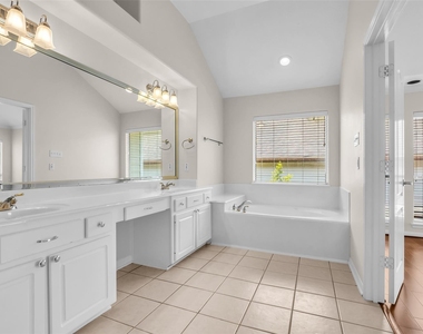 2123 Stacy Knoll - Photo Thumbnail 18