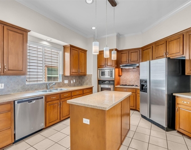 2123 Stacy Knoll - Photo Thumbnail 10