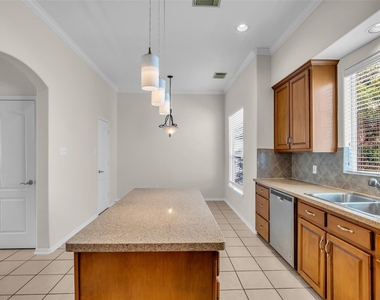 2123 Stacy Knoll - Photo Thumbnail 11