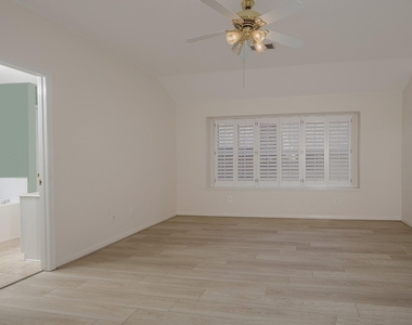 78 E Foxbriar Forest Circle - Photo Thumbnail 18