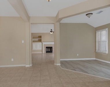78 E Foxbriar Forest Circle - Photo Thumbnail 4
