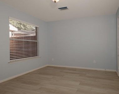 78 E Foxbriar Forest Circle - Photo Thumbnail 25