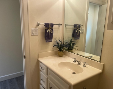 3704 Main Aspen Drive - Photo Thumbnail 21
