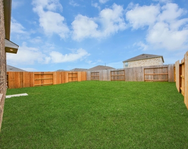 16831 Spotted Oak Drive - Photo Thumbnail 35