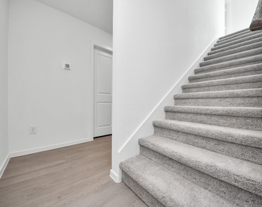16831 Spotted Oak Drive - Photo Thumbnail 21