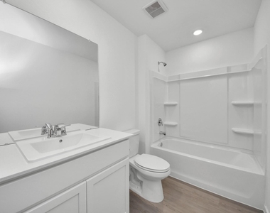 16831 Spotted Oak Drive - Photo Thumbnail 31