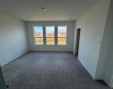 2847 Garden Meadow - Photo Thumbnail 18