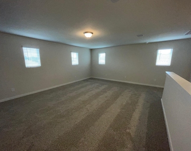 1543 King Ranch Road - Photo Thumbnail 10