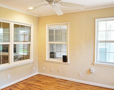 2047 Mcclendon Street - Photo Thumbnail 13
