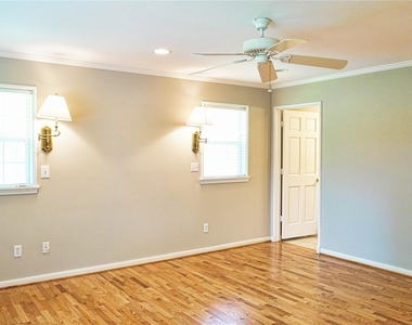 2047 Mcclendon Street - Photo Thumbnail 15