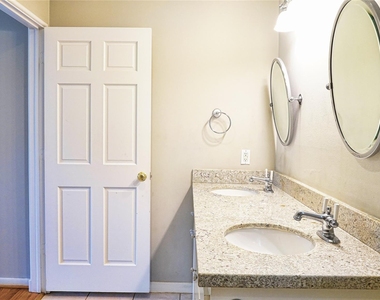 2047 Mcclendon Street - Photo Thumbnail 19