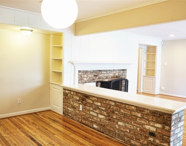 2047 Mcclendon Street - Photo Thumbnail 9
