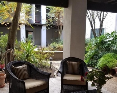 2744 Briarhurst Drive - Photo Thumbnail 16