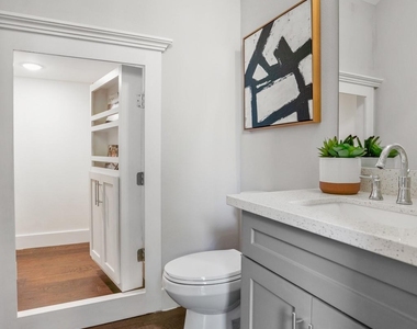314 N Stiles Street - Photo Thumbnail 16