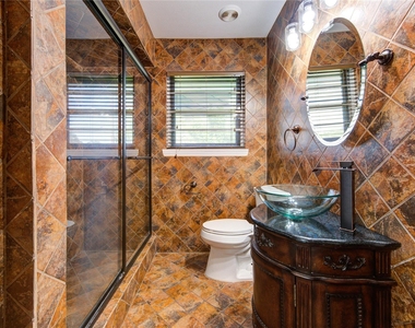 9922 Carmalee Street - Photo Thumbnail 28