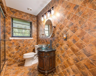 9922 Carmalee Street - Photo Thumbnail 30