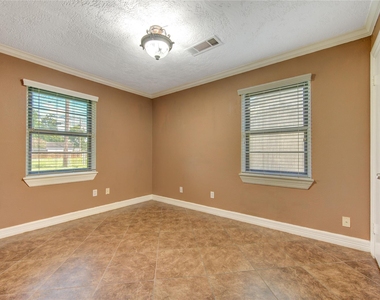 9922 Carmalee Street - Photo Thumbnail 35