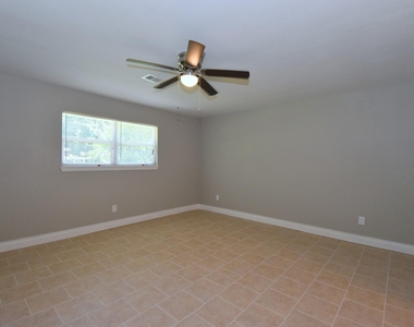 3615 Willie Way - Photo Thumbnail 16