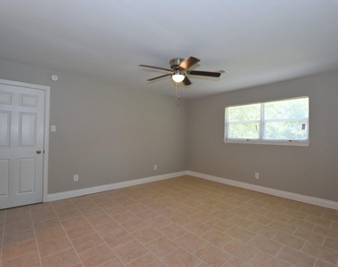 3615 Willie Way - Photo Thumbnail 17