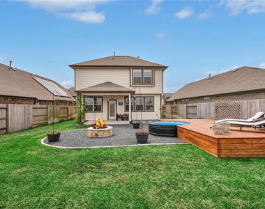12723 Gallowhill Drive - Photo Thumbnail 18
