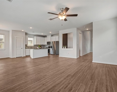 12723 Gallowhill Drive - Photo Thumbnail 7