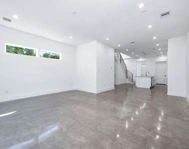 3411 Mcgowen Street - Photo Thumbnail 14