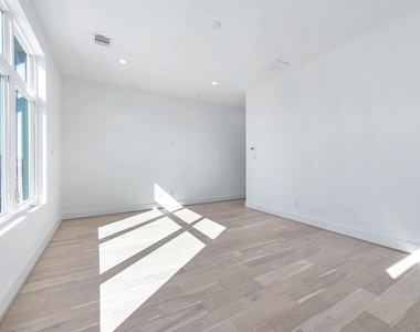 3411 Mcgowen Street - Photo Thumbnail 22