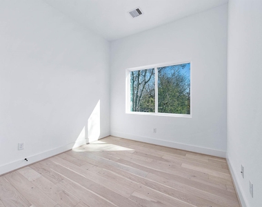 3411 Mcgowen Street - Photo Thumbnail 30