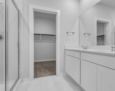 8442 Sweet Cherry Lane - Photo Thumbnail 10