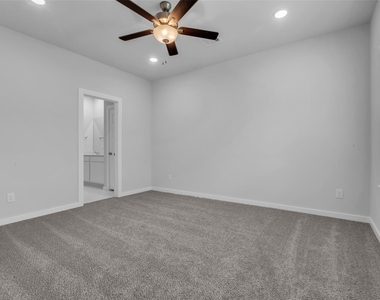 8442 Sweet Cherry Lane - Photo Thumbnail 8