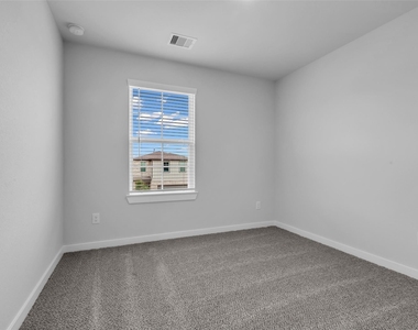 8442 Sweet Cherry Lane - Photo Thumbnail 2