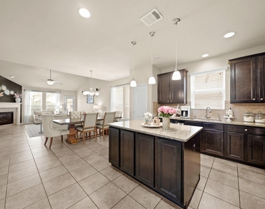 9957 Spring Rock Lane - Photo Thumbnail 2