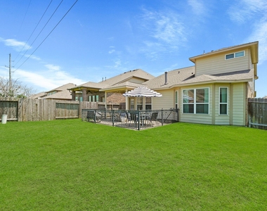 9957 Spring Rock Lane - Photo Thumbnail 17