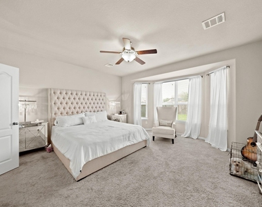 9957 Spring Rock Lane - Photo Thumbnail 8