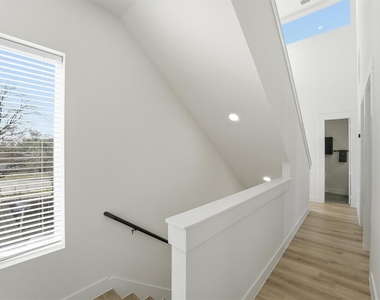4206 Fox Street - Photo Thumbnail 13