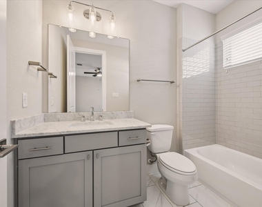 5912 E Post Oak Lane - Photo Thumbnail 20