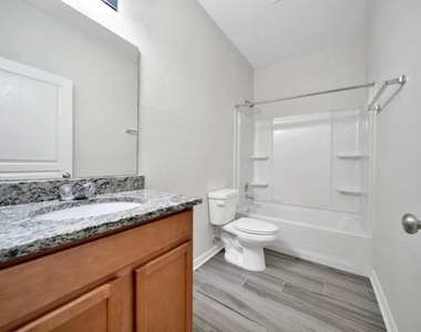 2619 Skyview Silver Drive - Photo Thumbnail 16