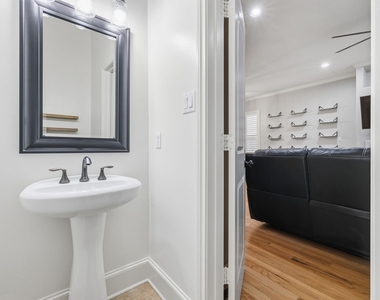 1714 Ovid Street - Photo Thumbnail 12