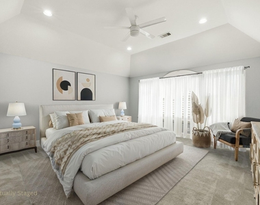 1714 Ovid Street - Photo Thumbnail 13