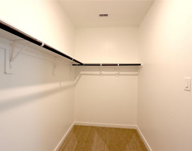 1539 King Ranch Road - Photo Thumbnail 12