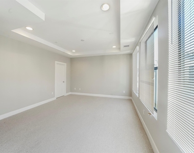 1607 Milby Street - Photo Thumbnail 13