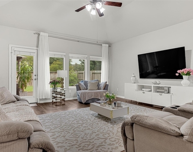 5522 Little Creek Court - Photo Thumbnail 10