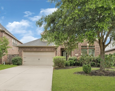 5522 Little Creek Court - Photo Thumbnail 1