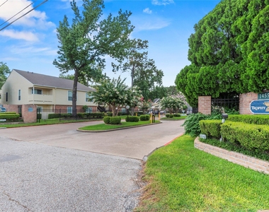 14515 Wunderlich Drive - Photo Thumbnail 15